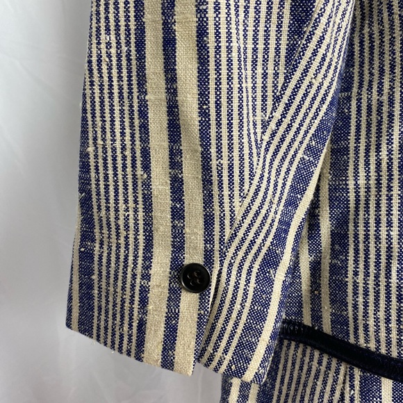 Vintage 70’s Linen Suit by Baccarat Fabric Woven in France. - Picture 10 of 14